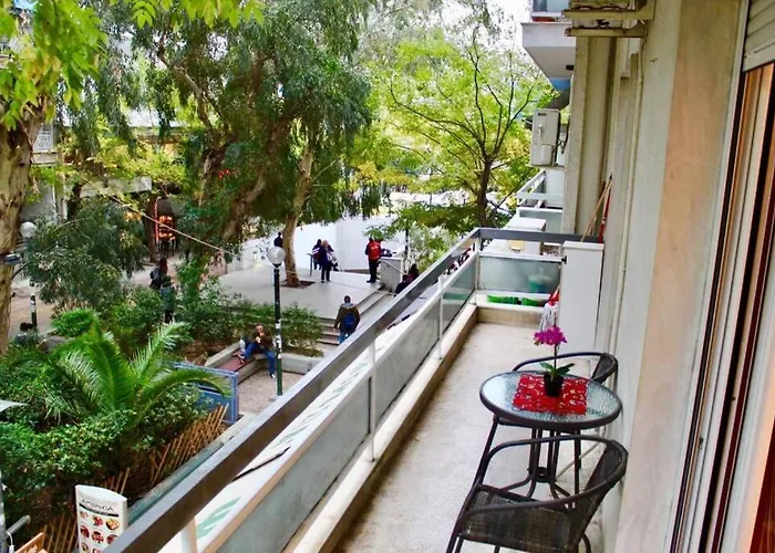 7 Steps Apartment Metro Syggrou Fix Near Acropolis