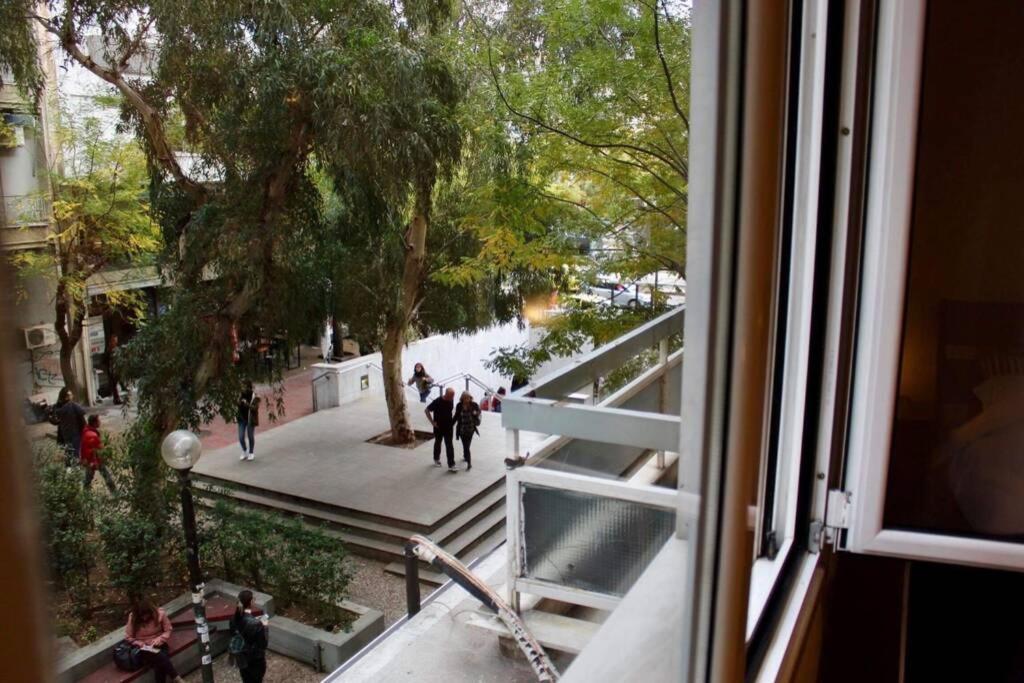 7 Steps Metro Syggrou Fix Near Acropolis *